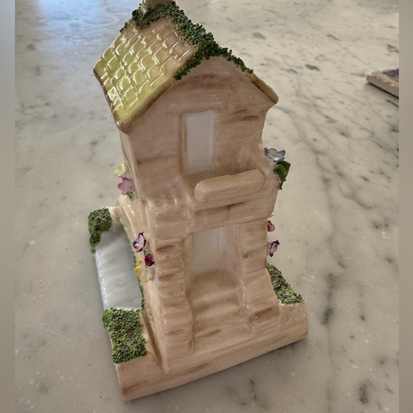 Coalport Cottages by COALPORT Charming Ceramic House Figurine Bridge House - Picture 3 of 5